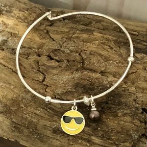 Vantel Pearls Bracelet